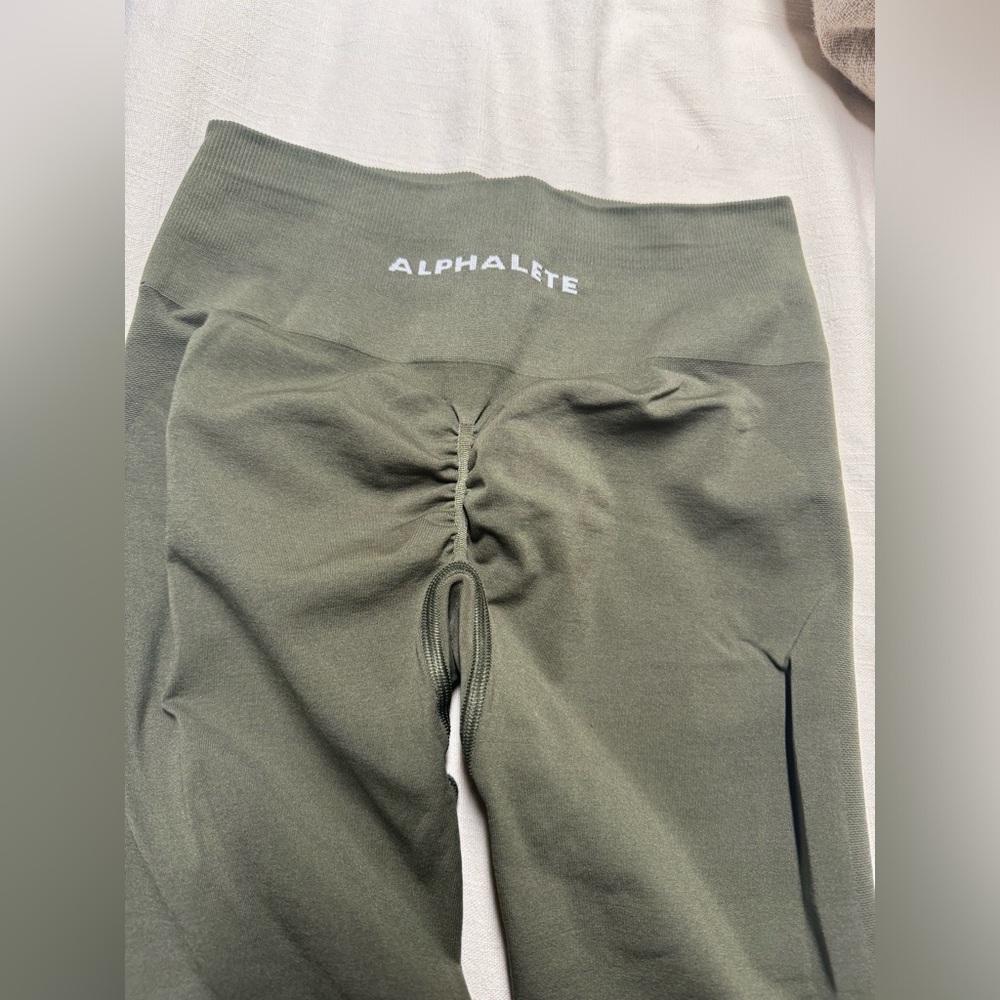 Alphalete Amplify leggings